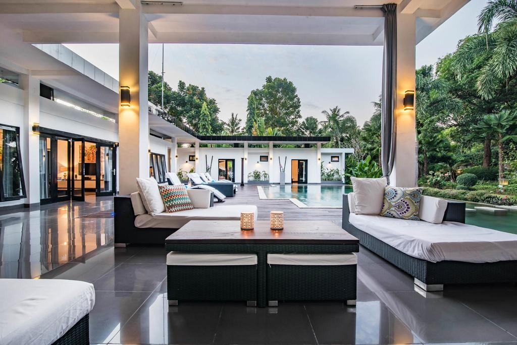 Stunning Villa Lily Ловина Экстерьер фото